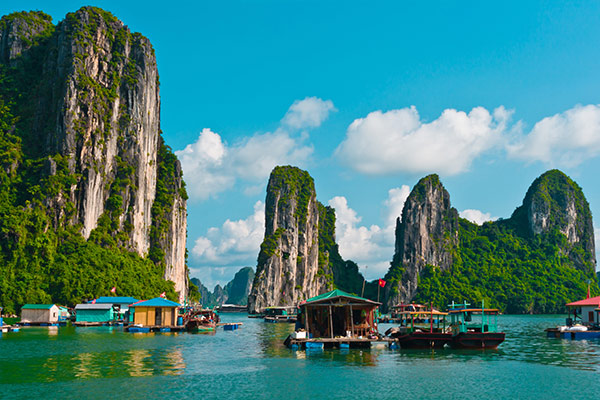 下龍灣(海上桂林；聯合國世界遺產目錄)